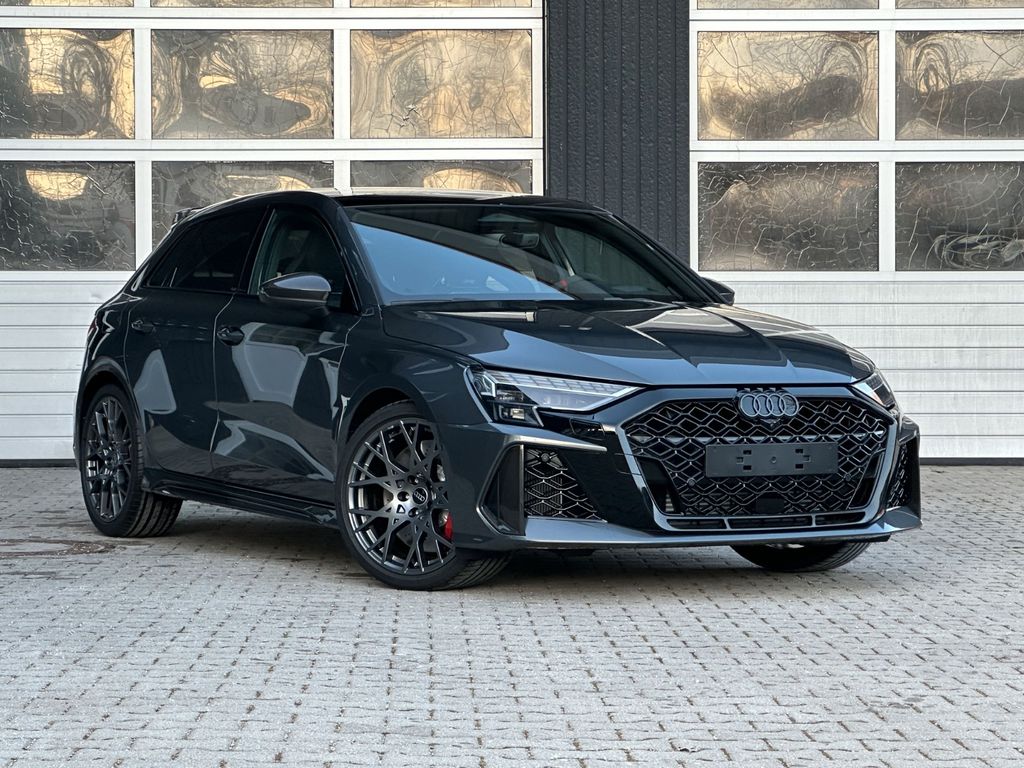 Image of Audi RS3