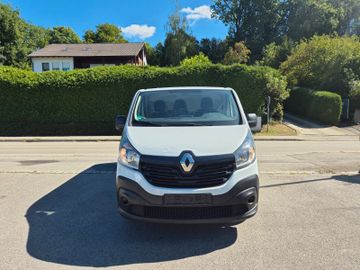 Renault Trafic - 1