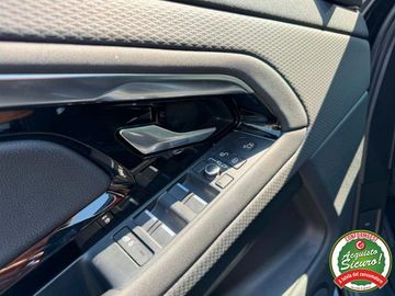 Land-Rover Range Rover Evoque - 12
