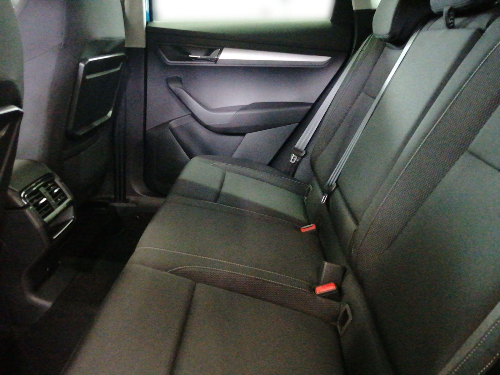 Skoda Karoq Balance 1,5 TSI DS AHK/ Navi/ Fahrassisten, миниатюра 10