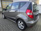 Mercedes-Benz A 150 Avantgarde,Navi,Teilleder,PDC,Sitzh - Mercedes-Benz A 150: Limousine