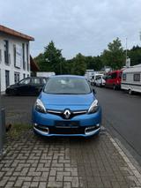 Renault Mégane Grand Scénic - Renault Megane: Renau