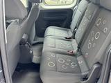Volkswagen Caddy Maxi 7 SITZER*DSG 7 GANG*AHK*EURO5*KLIMAAU - Volkswagen Gebrauchtwagen in Paderborn