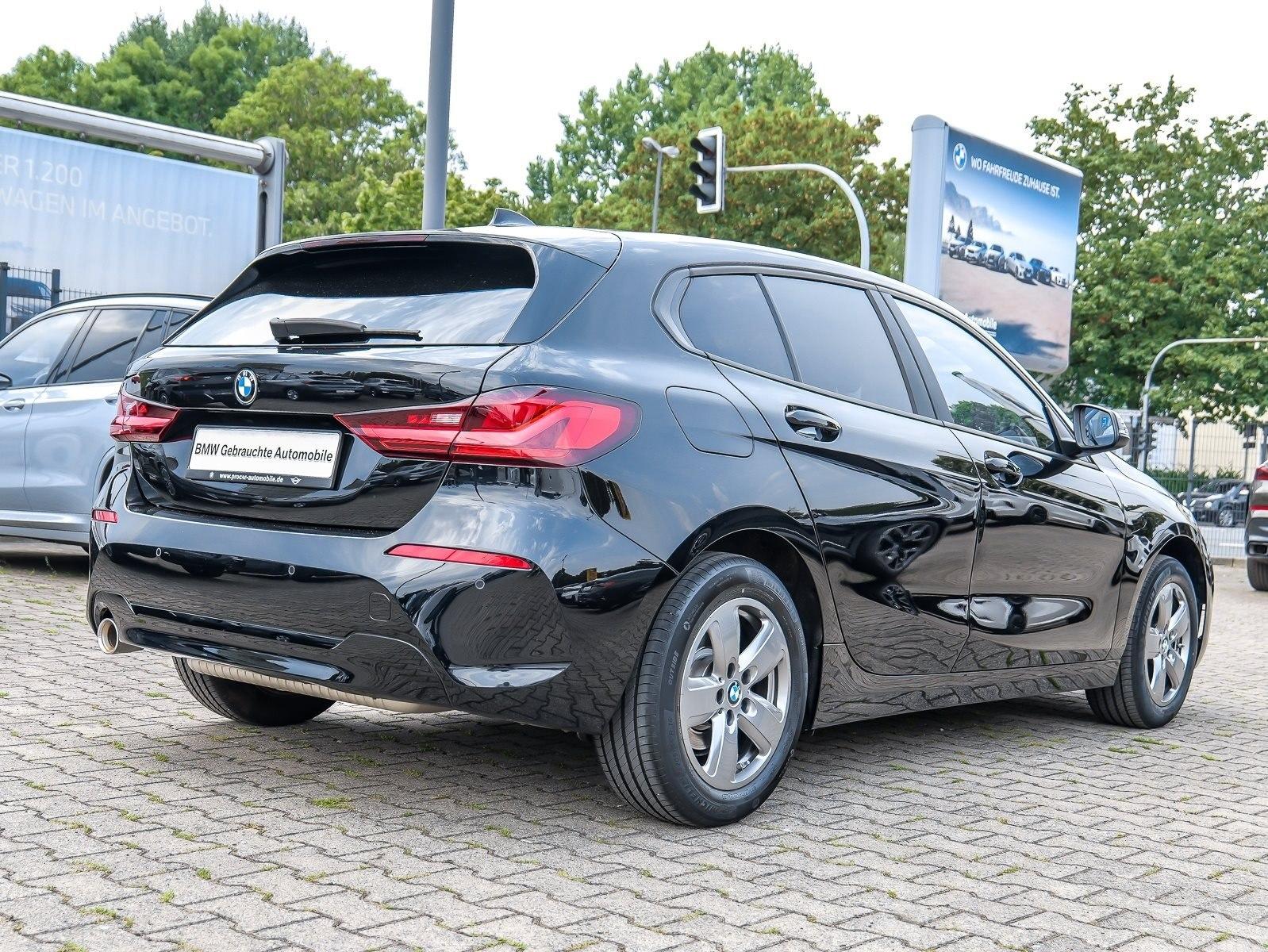 BMW 118i 5-Türer Advantage LC Prof. Navi LED DAB PDC