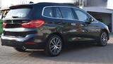 BMW 220 Gran Tourer 220d  schwarzmetallic - BMW 220 Gran Tourer von privat
