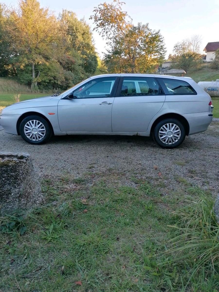 Alfa Romeo 156