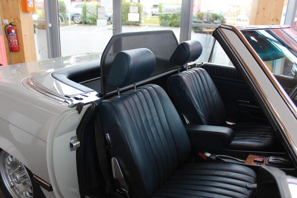 Mercedes-Benz SL 380