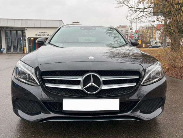 MERCEDES-BENZ C 220 d  BlueTec AVANTGARDE Autom. 
