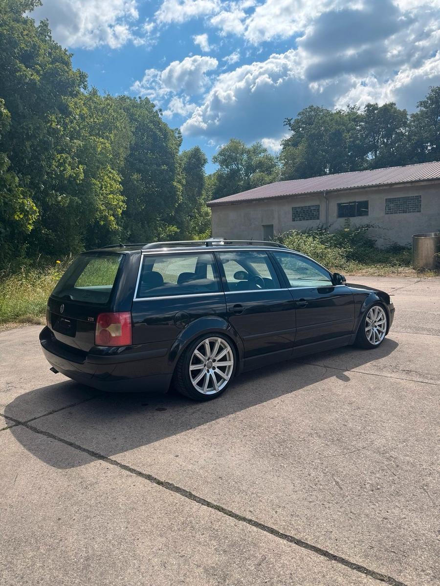 Volkswagen Passat 2004 — photo 7