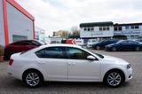 Skoda Octavia 1.6 TDI DSG CLEVER Navigation/PTC - Skoda Octavia mit Diesel-Antrieb: Limousine, 1.6