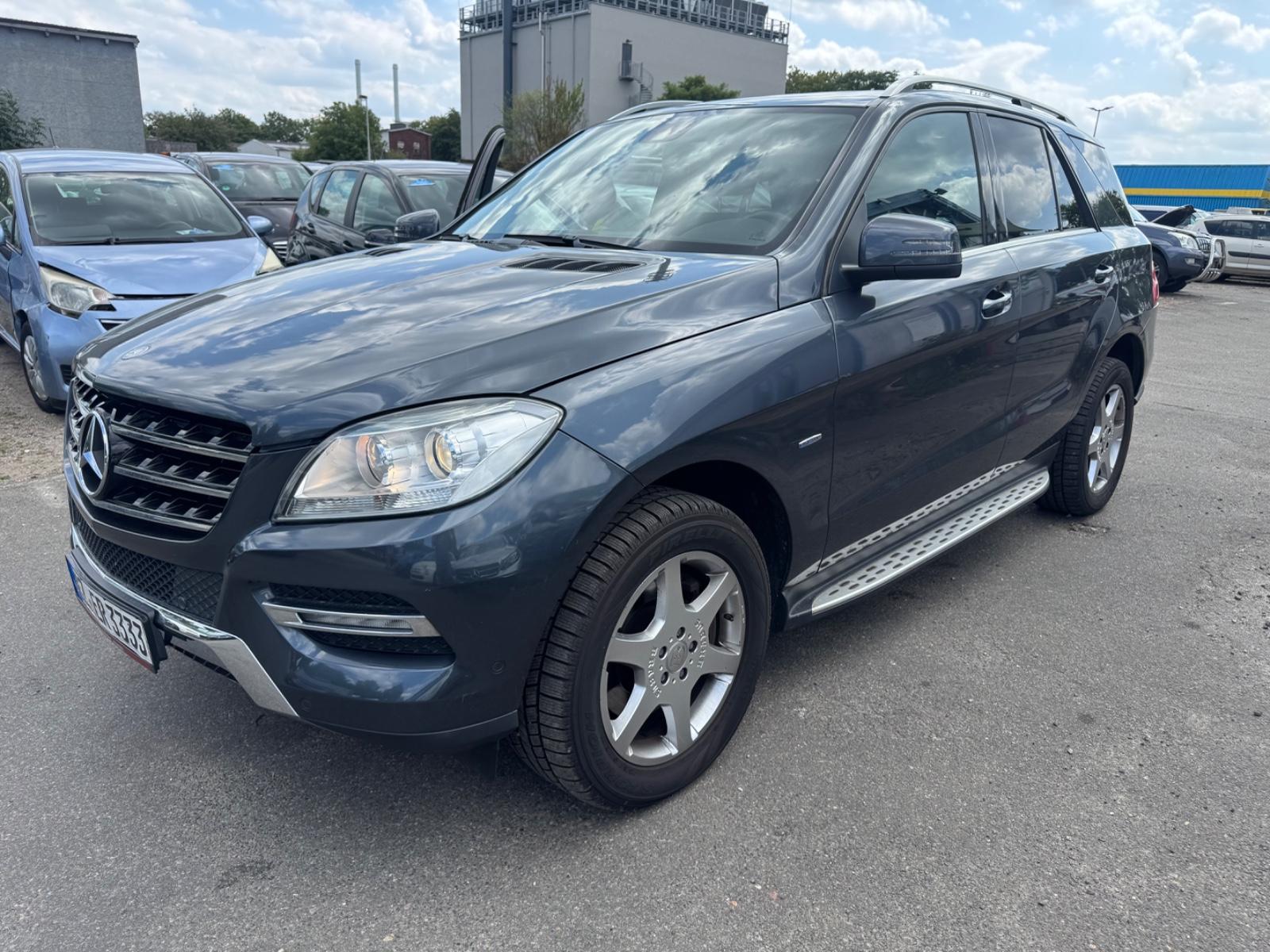 Mercedes-Benz ML 350 BlueTEC 4MATIC Edition 1