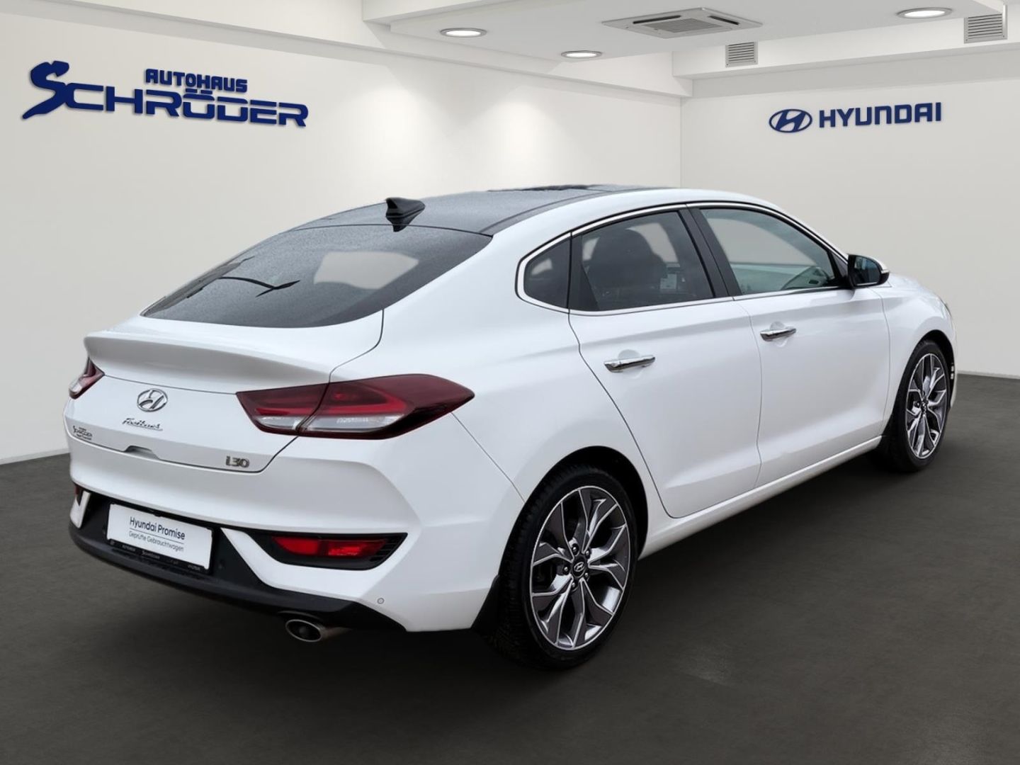 Fahrzeugabbildung Hyundai i30 1.4 T-GDI NEW FASTBACK PREMIUM+NAVI-P+LED+KL