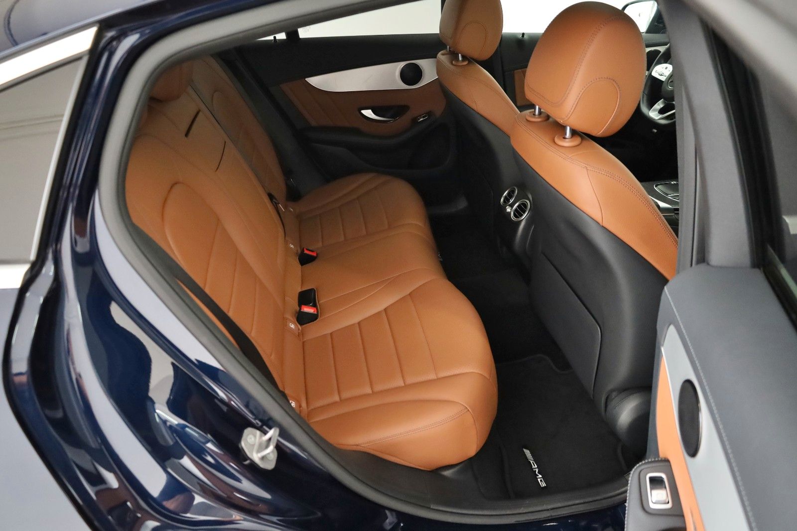 Fahrzeugabbildung Mercedes-Benz GLC 200d COUPE AMG Line Leder,Navi,LED,Kamera,SD
