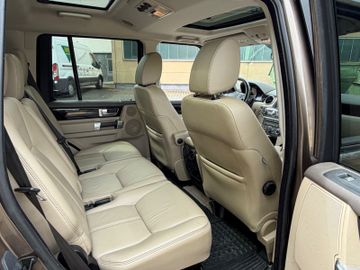 Land-Rover Discovery - 5
