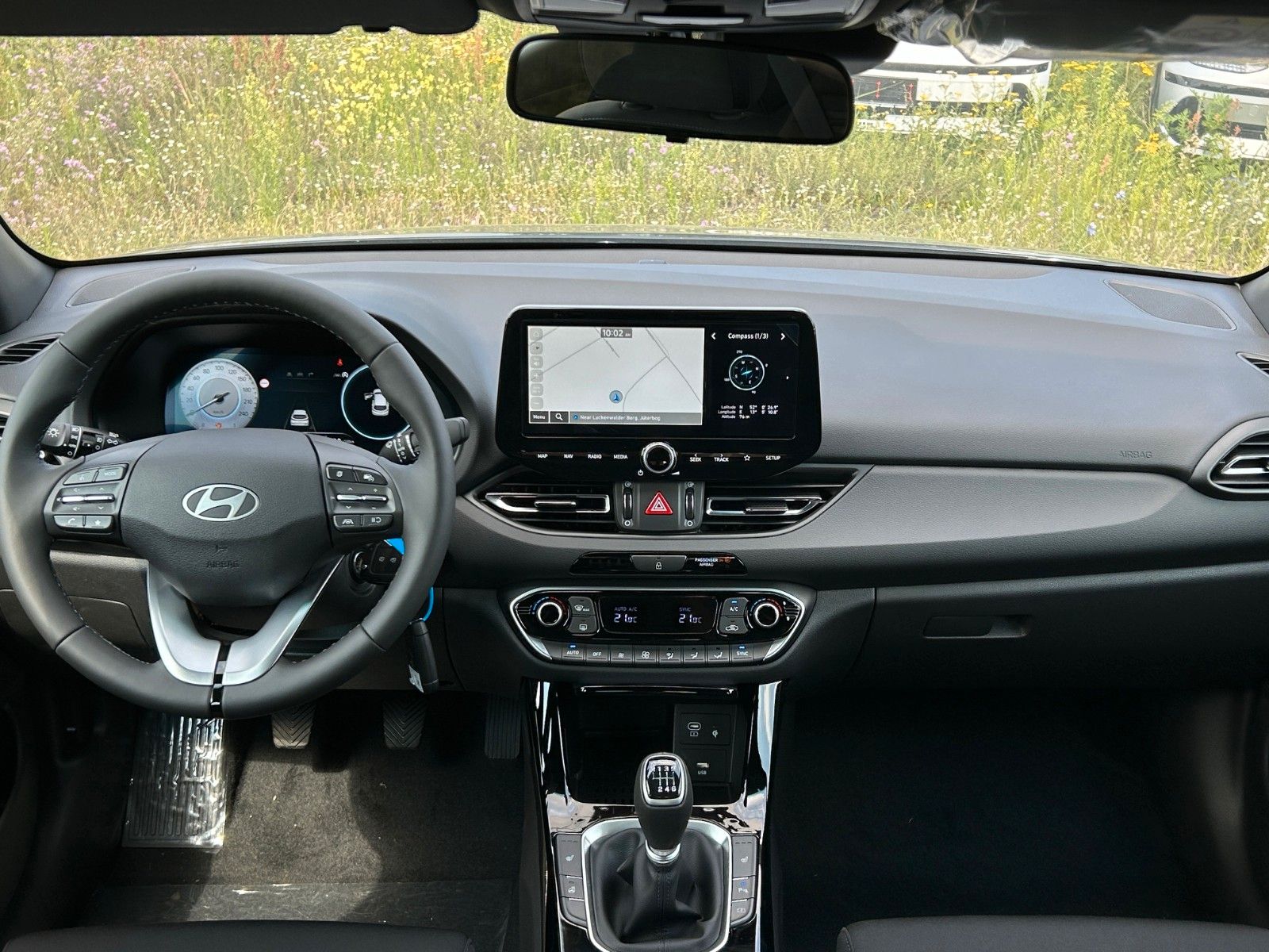 Fahrzeugabbildung Hyundai i30 1.0 T-GDI Advantage *Navi*CarPlay*RFK*LED*