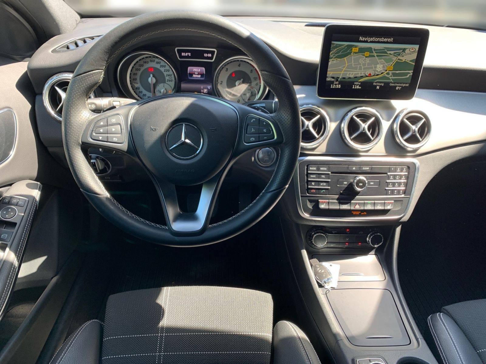 Fahrzeugabbildung Mercedes-Benz GLA 220 d 7-DCT Urban Bavi Kamera Xenon