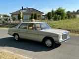 Mercedes-Benz Mercedes - Benz 200D W115, selten schöner ... - Mercedes-Benz mit Diesel-Antrieb: W115