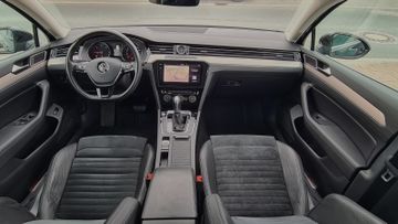 Volkswagen Passat Variant - 12