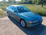 BMW 520i A orig. 173tkm Seniorenfahrzeug HU 3/28 - BMW 520 aus 2001