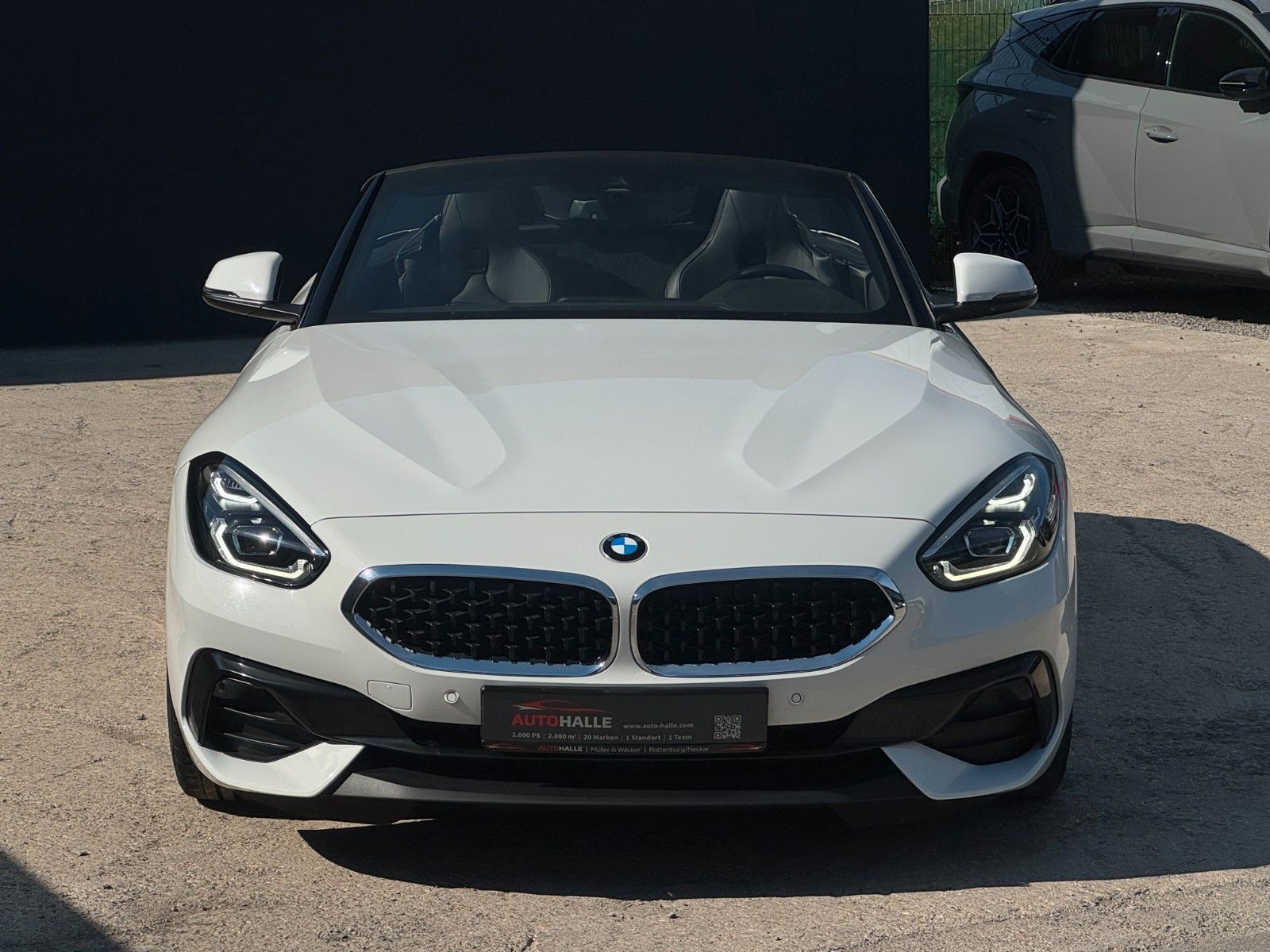 Fahrzeugabbildung BMW Z4 sDrive20i Aut. Advantage Tempo. H&K PDC SHZ