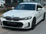 BMW 320 d M Sport Limousine/1HAND/LASER/HUD/MwSt-19% - BMW 3er Reihe: Limousine
