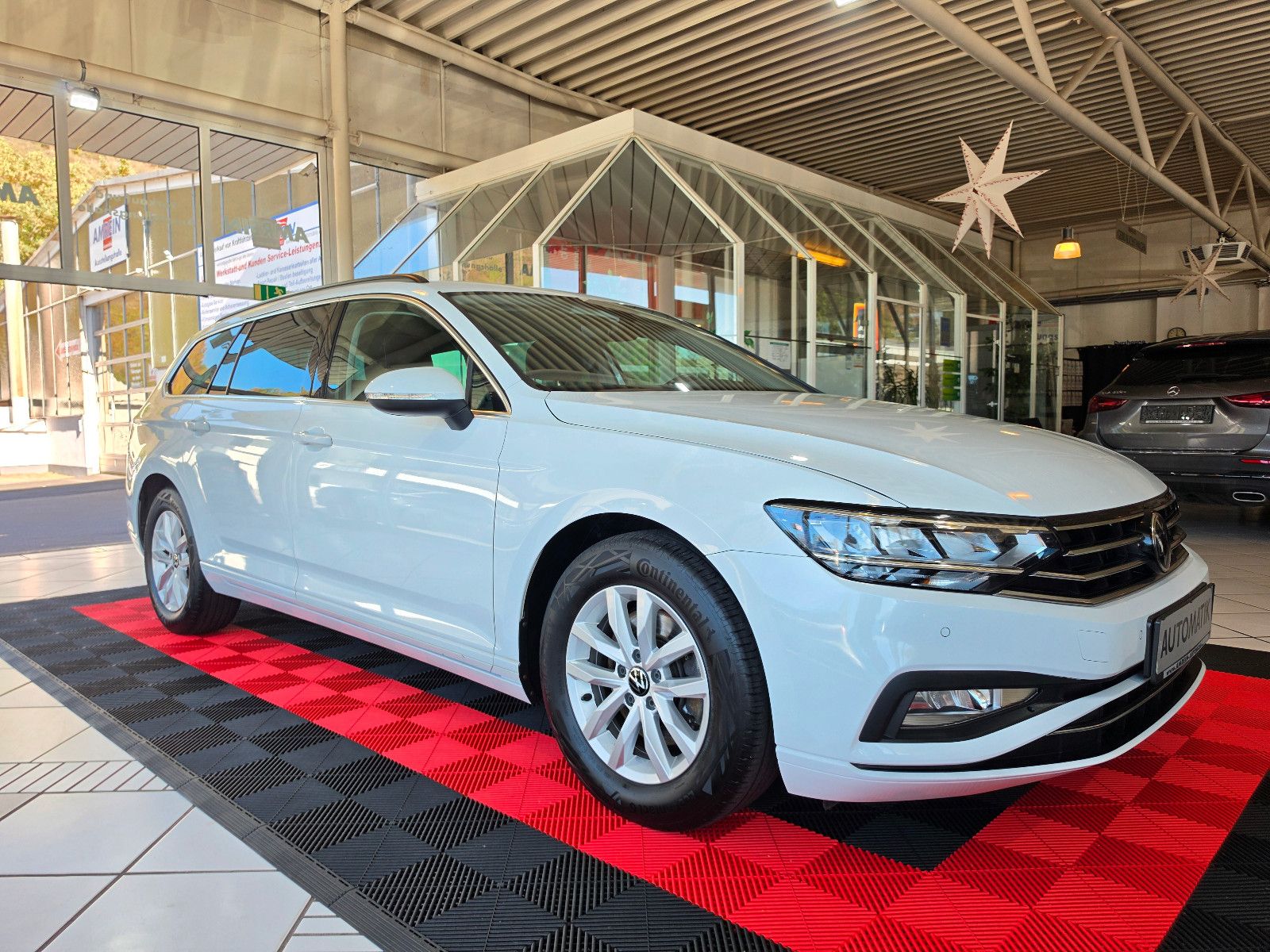 Volkswagen Passat Variant Business MASSAGE+ACC+KAMERA+LED