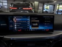 BMW 330 - Vorschau Bild 13