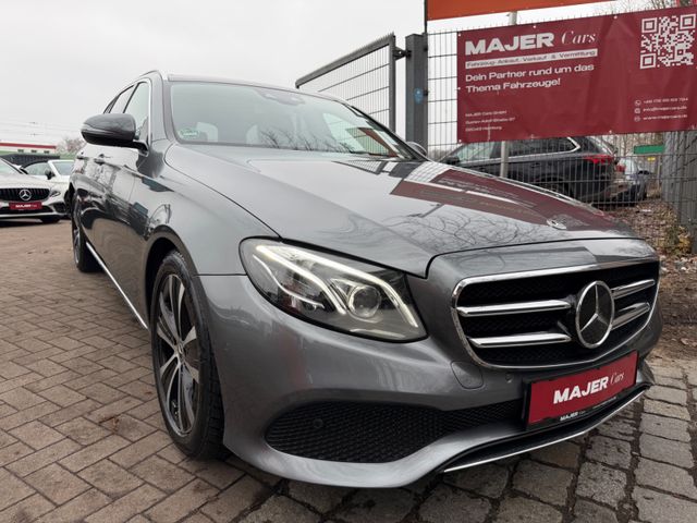 Mercedes-Benz E 220d T BURMESTER*PANO*LEDER*ACC*MUTLIBEAM*LED