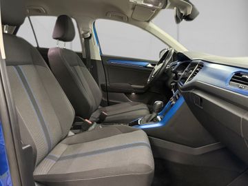 Volkswagen T-Roc - 11
