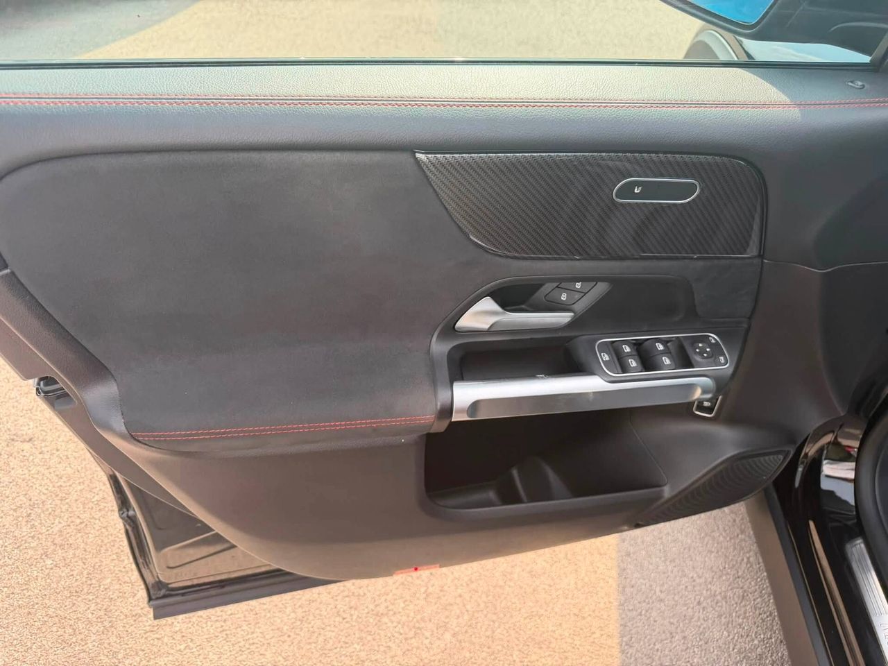 Mercedes-Benz Mercedes-benz GLB 200 d Automatic Premium imagem 2