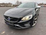 Volvo V60 Kombi 2.0 300PS T6 | R-Design | AWD | 50544 - Volvo V60 Kombi Awd mit Benzin-Antrieb