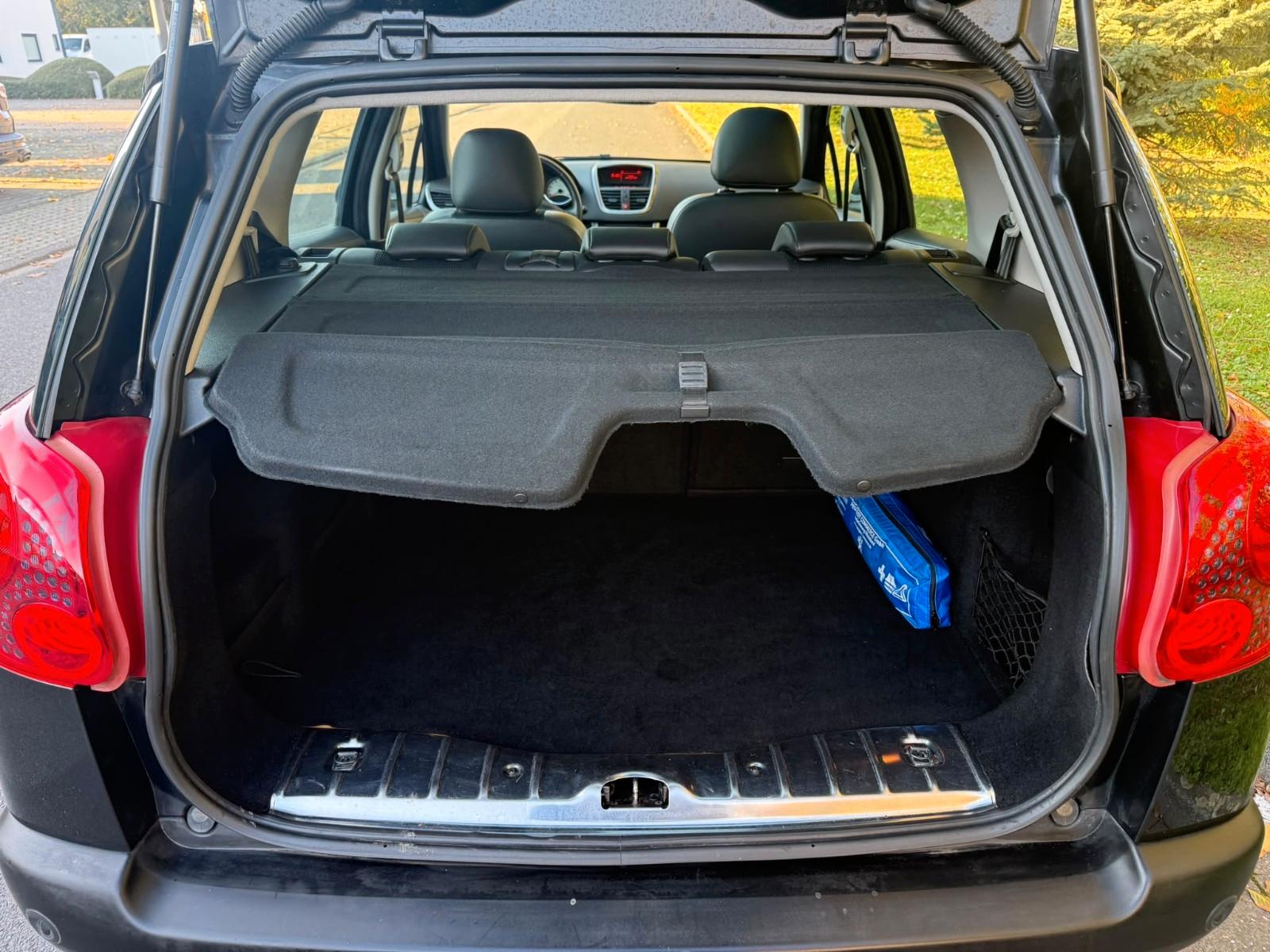 Peugeot 207 2013 — photo 8