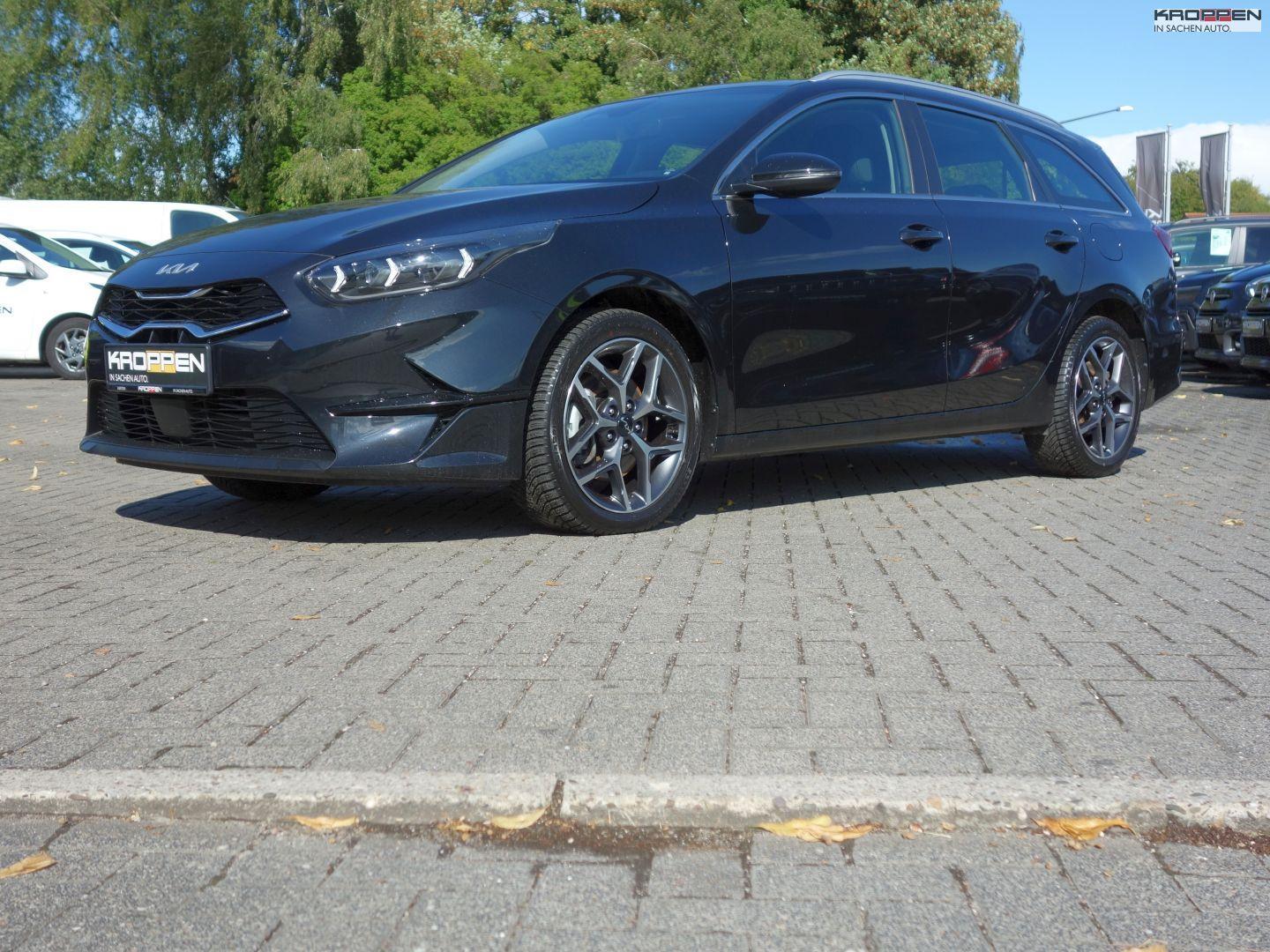 Kia Ceed SW Spirit 1.5T 140  Kamera  SHZ LHZ M+S