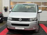 Volkswagen T5 Caravelle*9.SITZER*2 Schiebetüren - gebrauchte VW T5 Caravelle aus dem Jahr 2009