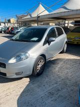 Fiat Grande Punto 1.3 MJT 75 CV 5 porte Dynamic - Fiat Grande Punto Dynamic mit Diesel-Antrieb