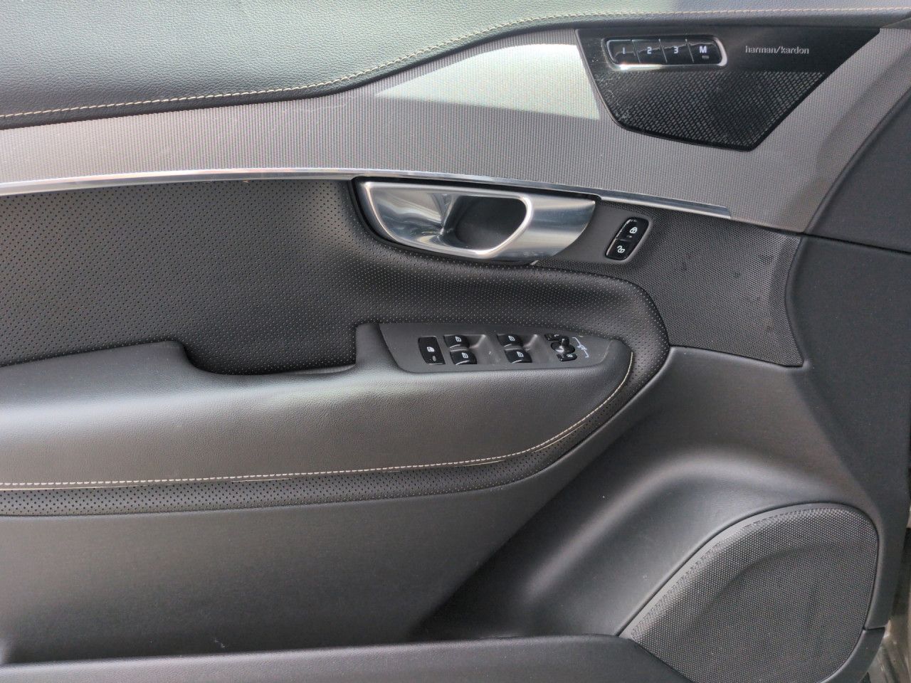Volvo XC 90 R Design AWD Bluetooth Navi LED Klima foto 10