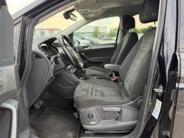 Volkswagen Touran - 7