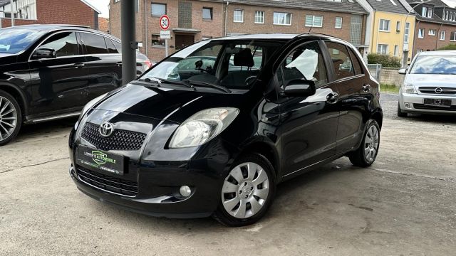 Toyota Yaris Sol*Klima*Servo*5Türer*E-Fenster*Allwetter