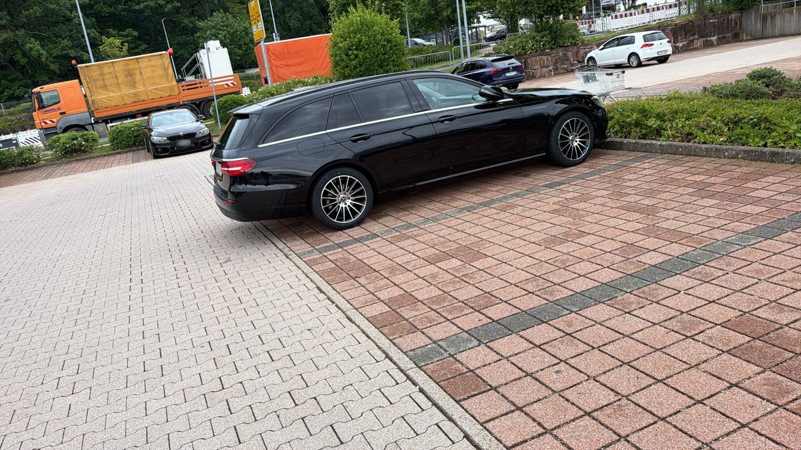 MERCEDES-BENZ Mercedes e220