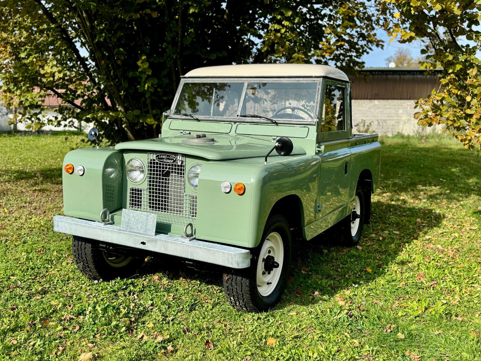Land Rover Series IIa 88 SWB;Pick-Up;Zustand 1; 3 Jahre Gar