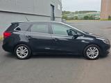 Kia Ceed Sportswagon Dream PREMIUM+*NAVI*KAMERA*AHK* - Kia Kombi Cee d mit Diesel-Antrieb