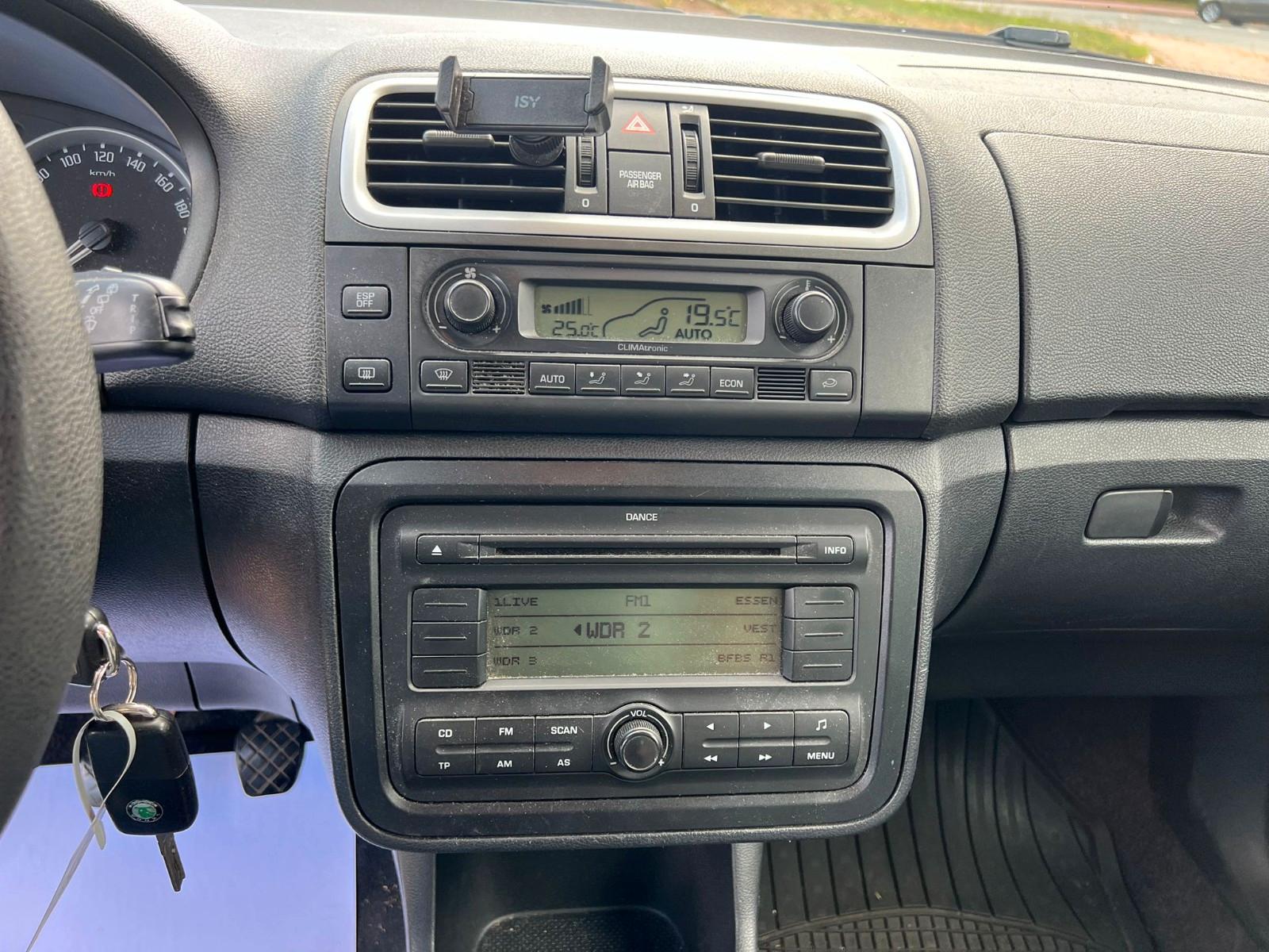 Skoda Roomster 2009 — photo 18