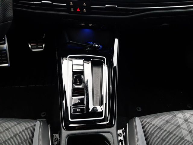 Golf Variant R-Line 2,0 TDI SCR 110 kW (150 PS)