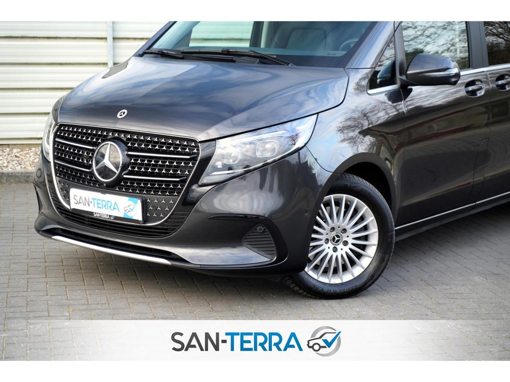 Mercedes-Benz V 220