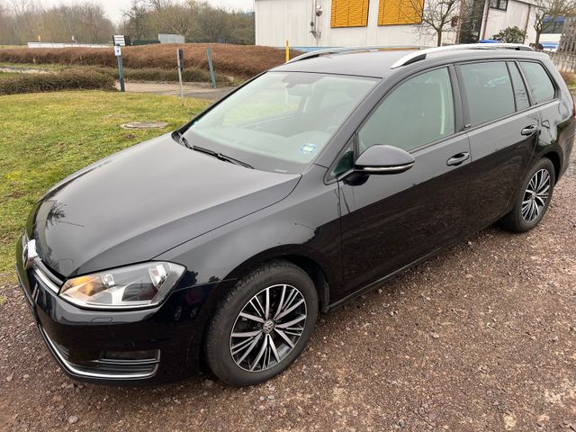 Volkswagen Golf 1.6 TDI BMT ALLSTAR Variant AHK