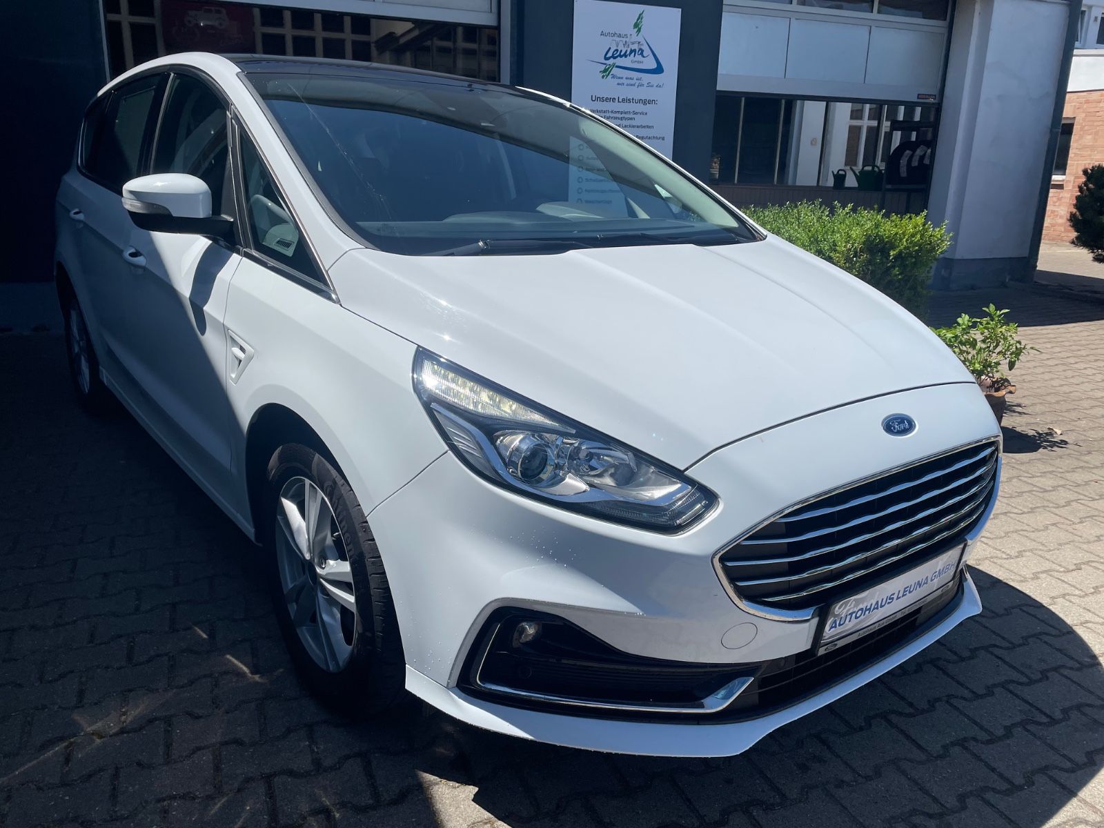 Ford S-Max Titanium TDi190 Auto 7S./Pano/AHK/Nav/WiPa
