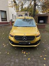 Mercedes-Benz T-Class 180 Standard - - Behindertengerechte Mercedes-Benz T-Klasse