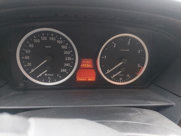 BMW 525 - 8
