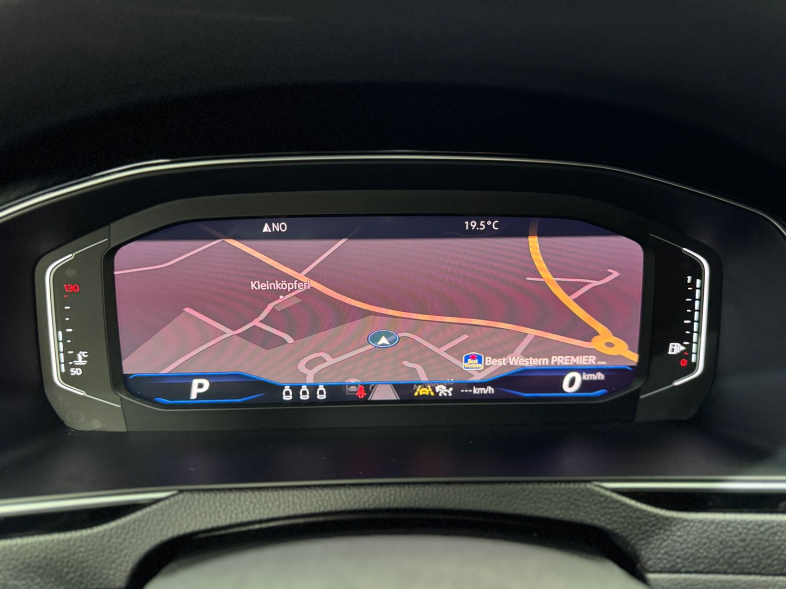 Fahrzeugabbildung Volkswagen Arteon R-Line|DSG|NAVI|ACC|DIGI-TACHO|1.HAND