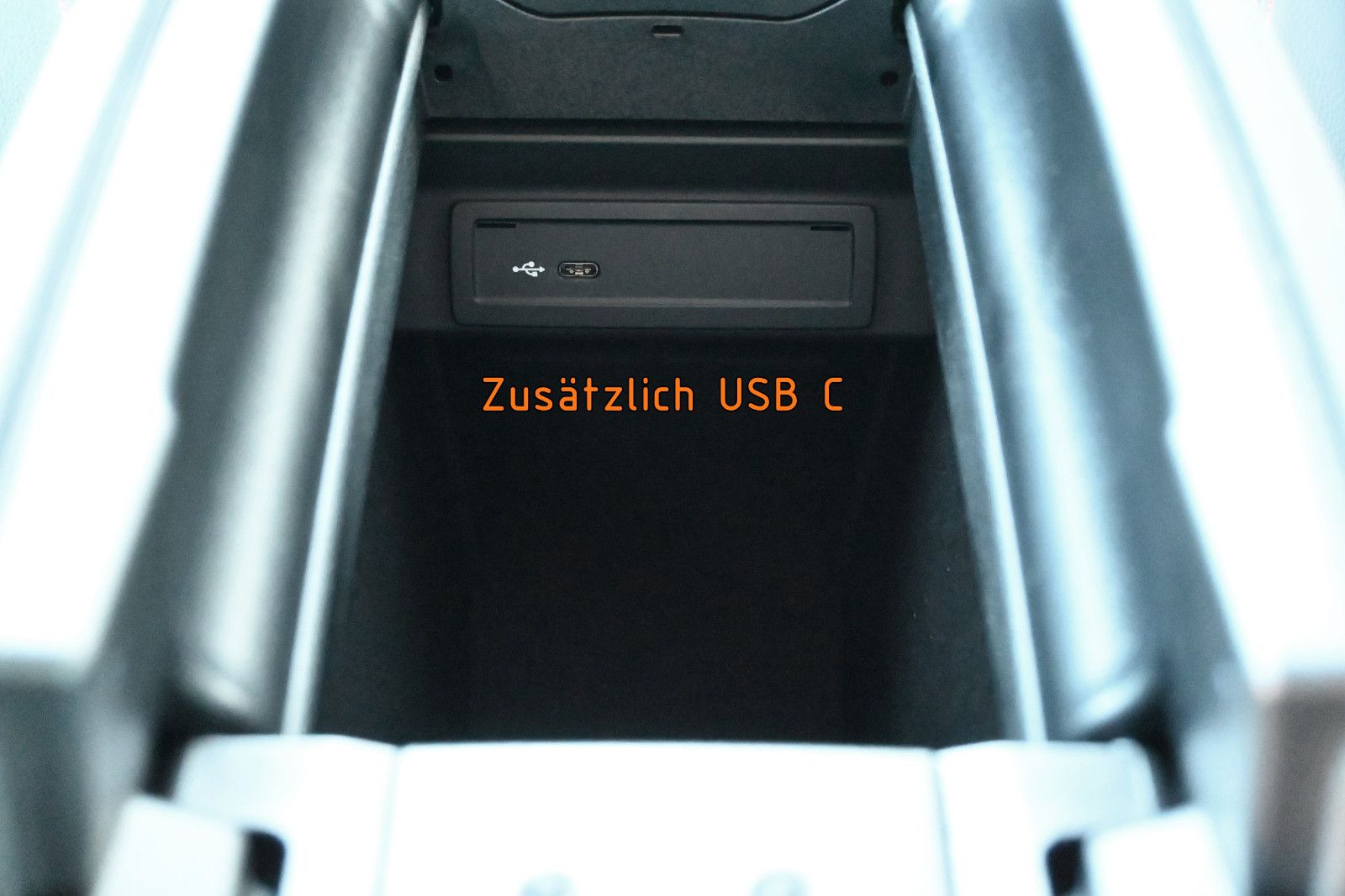 Fahrzeugabbildung Mercedes-Benz GLA 220 d 4M. AMG °ACC°AHK°STHZG°360°8x19-ZOLL°